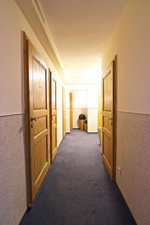 Hotel Schoenfeld BRE Екстериор снимка