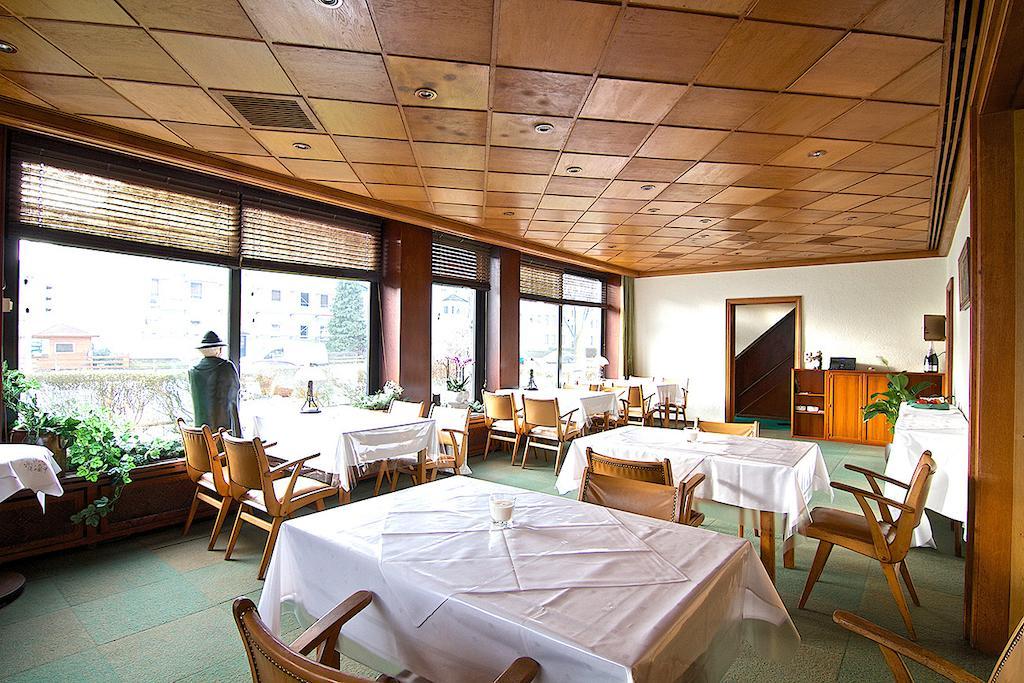 Hotel Schoenfeld BRE Екстериор снимка
